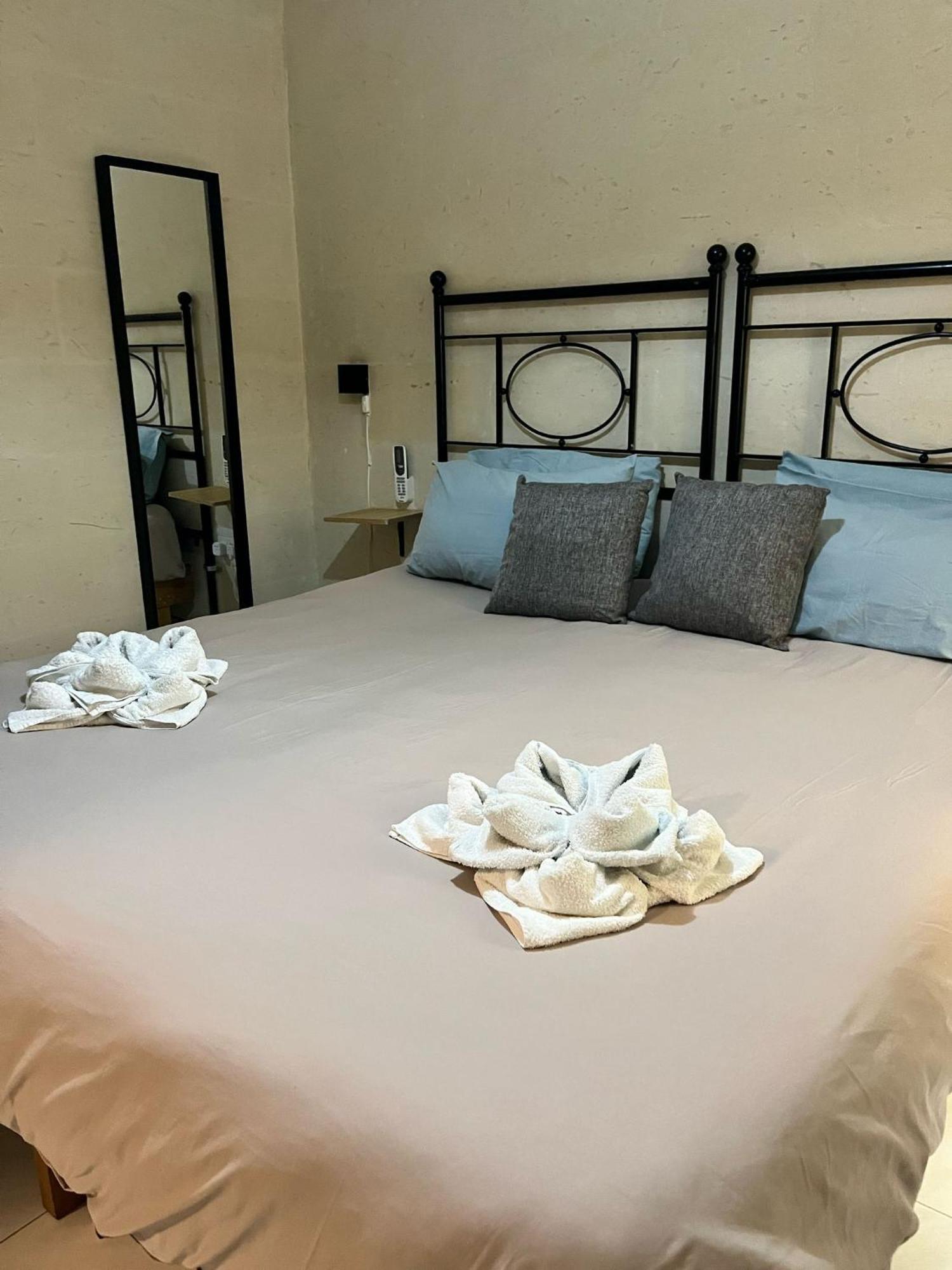 סיינט פול ביי Mayflower Flat, Flat 12 מראה חיצוני תמונה